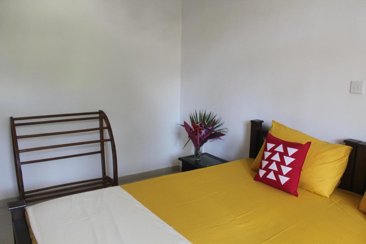 Helianto Social Villa Bentota Luaran gambar