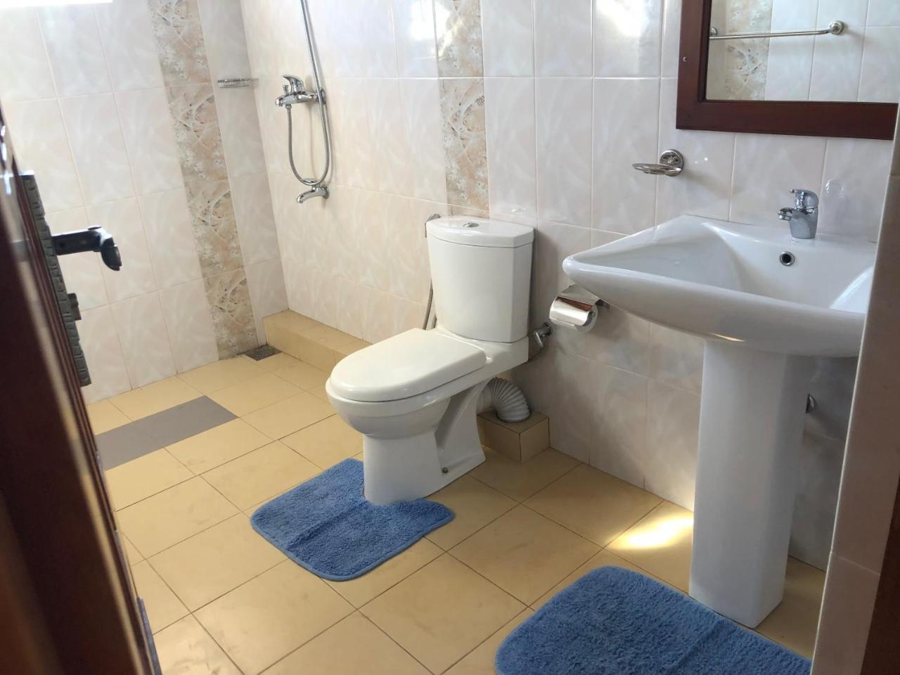 Helianto Social Villa Bentota Luaran gambar